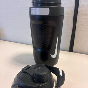 NIKE  Fuel Jug - 40oz